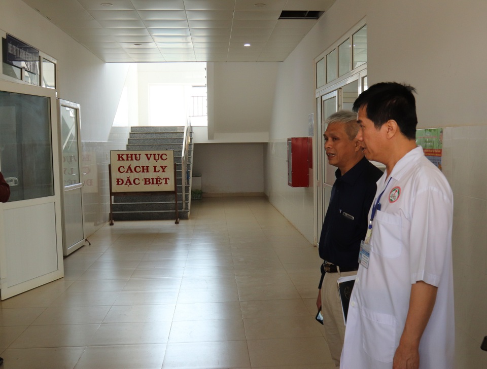 Nhiều địa phương đồng loạt chủ động phương án ứng phó virus corona - 5 Nhiều địa phương đồng loạt chủ động phương án ứng phó virus corona - 5