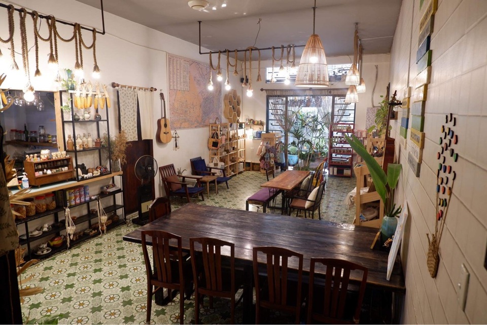 Tiệm cà phê kết hợp homestay đem khách xuyên không về Sài Gòn xưa - 1 Tiệm cà phê kết hợp homestay đem khách xuyên không về Sài Gòn xưa - 1