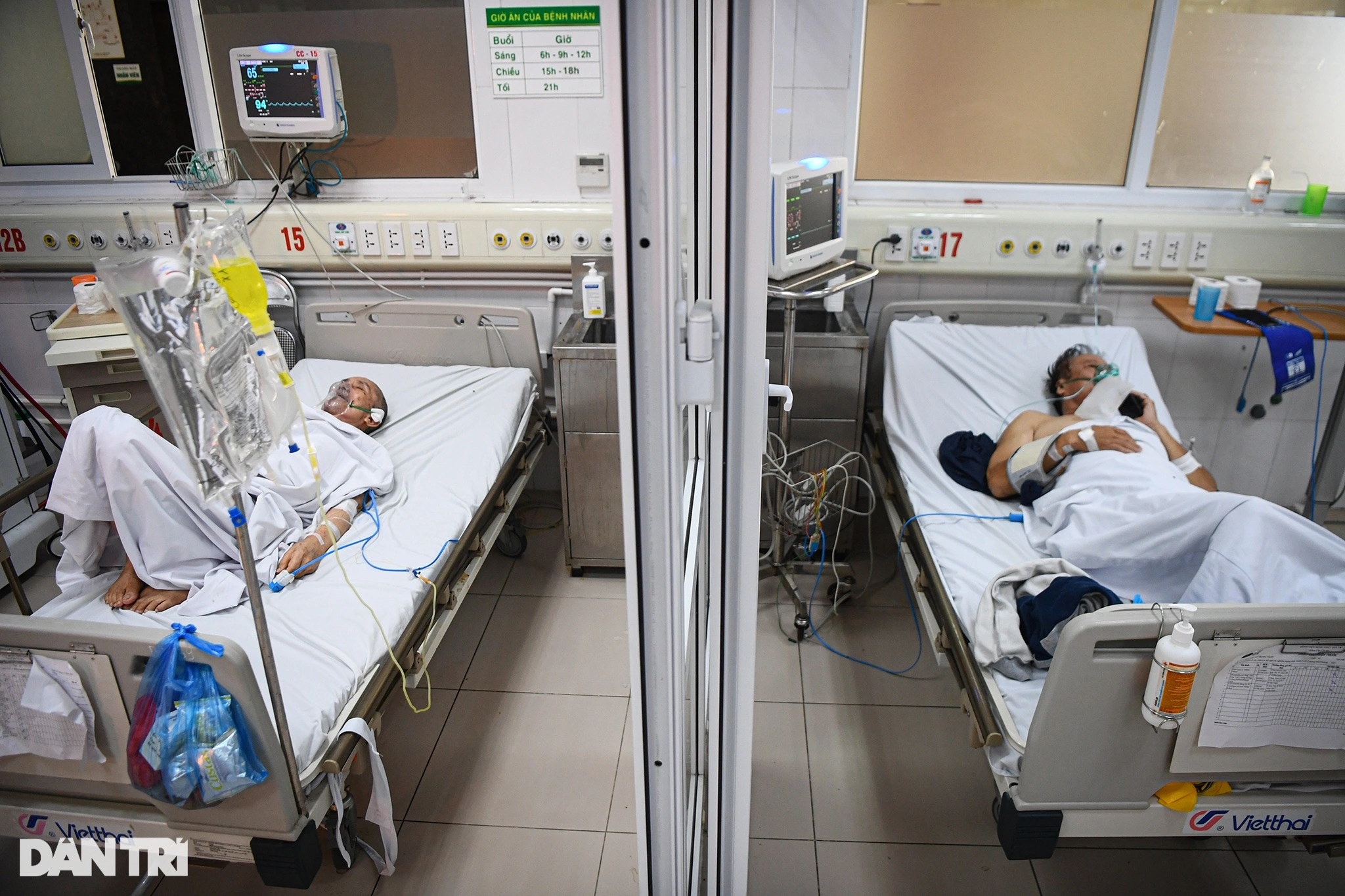 Một ngày trong khu điều trị bệnh nhân Covid-19 triệu chứng nặng ở Hà Nội - 7 Một ngày trong khu điều trị bệnh nhân Covid-19 triệu chứng nặng ở Hà Nội - 7