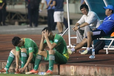 Hòa Nam Định, Cần Thơ chính thức xuống hạng tại V-League