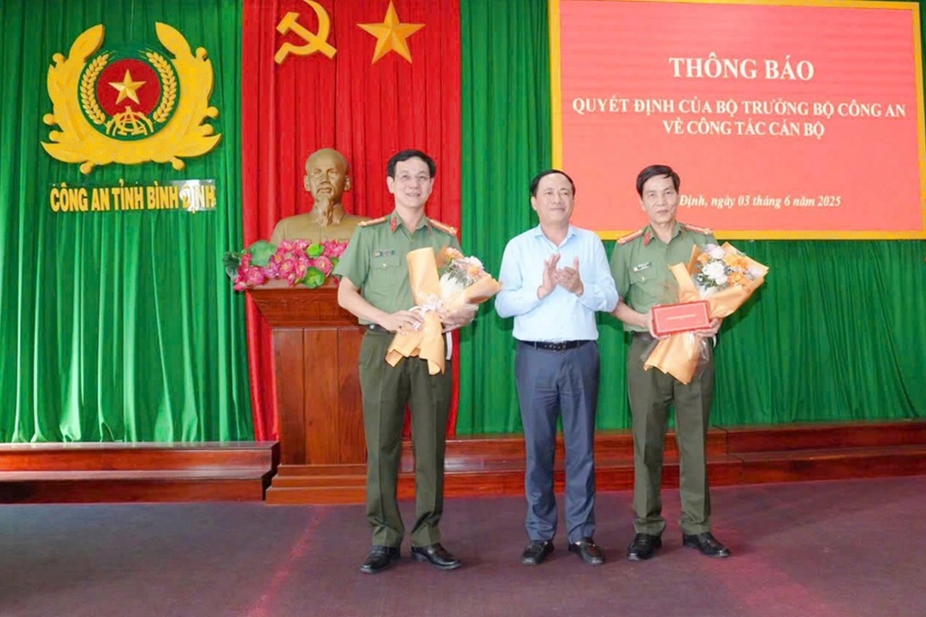 Giám đốc Công an tỉnh Bình Định nghỉ hưu trước tuổi từ 1/6 - 1 Giám đốc Công an tỉnh Bình Định nghỉ hưu trước tuổi từ 1/6 - 1