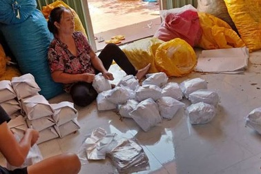 Xử phạt 2 cha con không có chứng chỉ hành nghề y nhưng vẫn kê toa, bốc thuốc