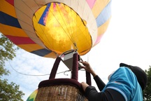 Du khách náo nức check-in Ngày hội khinh khí cầu Đà Nẵng