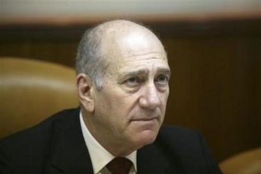 Cựu Thủ tướng Israel hầu tòa