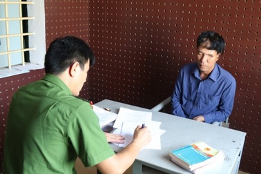 Khởi tố, tạm giam đối tượng chứa mại dâm trong khách sạn