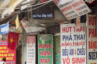 Báo động tình trạng phá thai ở học sinh