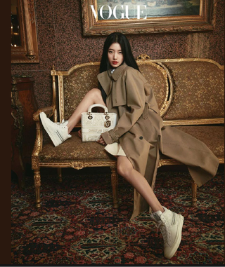 Mỹ nhân Hàn chạy bộ tại Hồ Tây: Nhan sắc hàng đầu, sở hữu tài sản triệu USD - 12