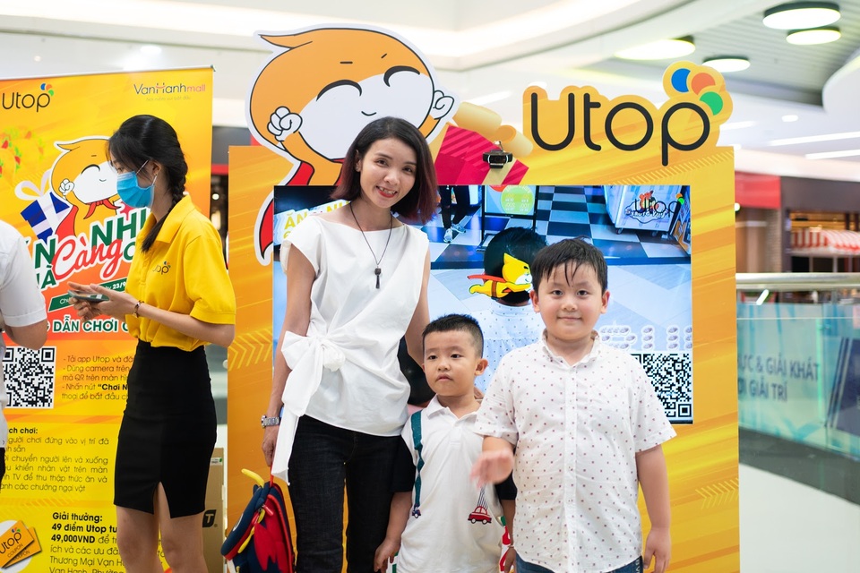 Vạn Hạnh Mall và Utop cung cấp giải pháp kết nối khách hàng - 5 Vạn Hạnh Mall và Utop cung cấp giải pháp kết nối khách hàng - 5