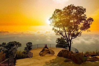 Giảm giá vé cáp treo, thỏa sức chinh phục nóc nhà Nam Bộ