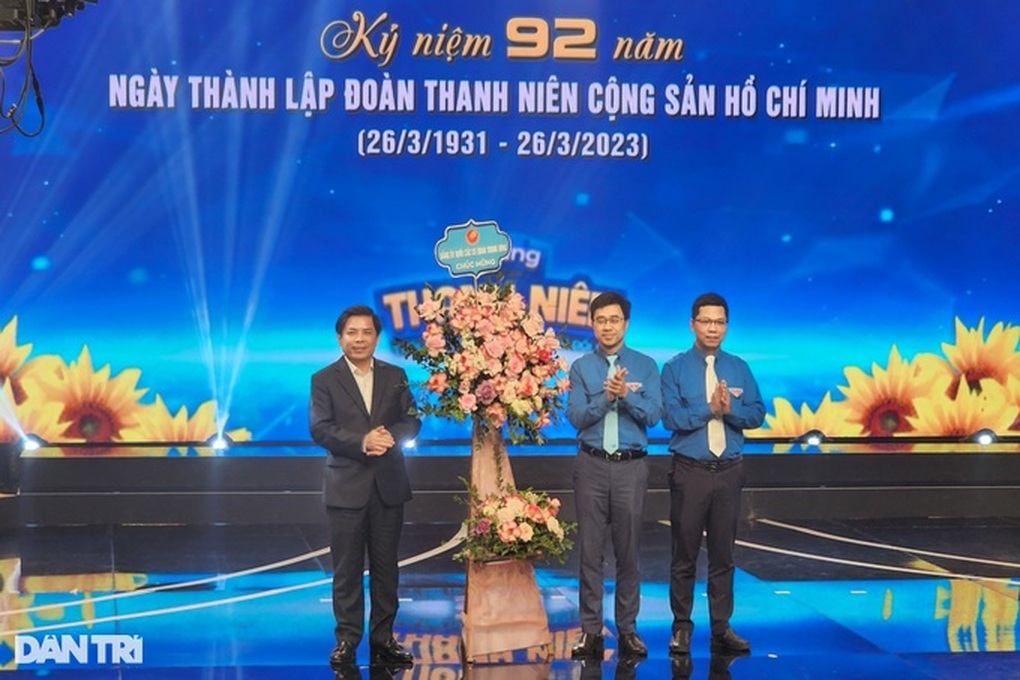 Tháng thanh niên xung kích, vì cộng đồng của tuổi trẻ Bộ LĐ-TBXH - 10 Tháng thanh niên xung kích, vì cộng đồng của tuổi trẻ Bộ LĐ-TBXH - 10