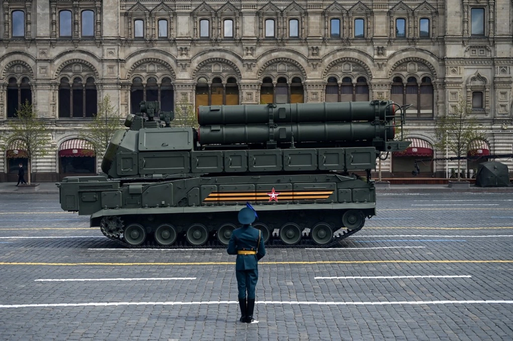 Ukraine phá hủy hệ thống phòng không trị giá 10 triệu USD của Nga - 1 Ukraine phá hủy hệ thống phòng không trị giá 10 triệu USD của Nga - 1
