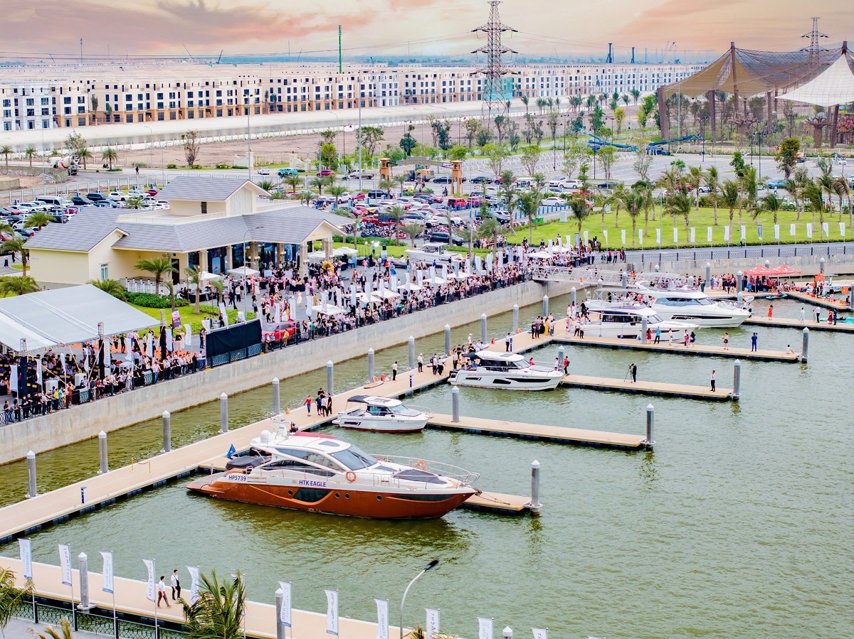 Chất sống thượng lưu ở Vinhomes Royal Island - 2