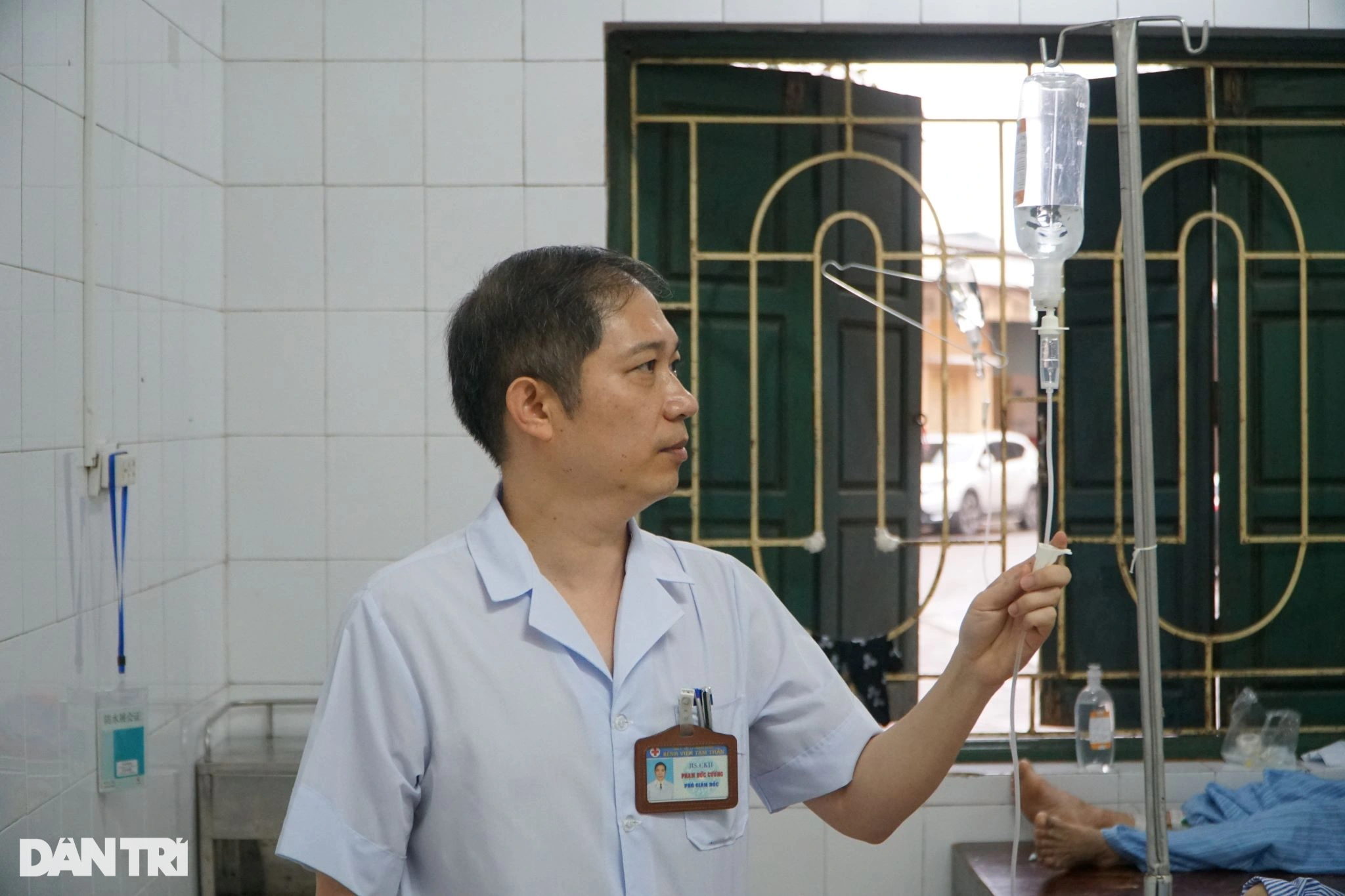 Bác sĩ giấu thân phận khi... tìm vợ, lo bị bệnh nhân đánh - 5 Bác sĩ giấu thân phận khi... tìm vợ, lo bị bệnh nhân đánh - 5