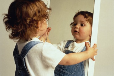 Top 10 loại đồ chơi giúp bé phát triển tốt