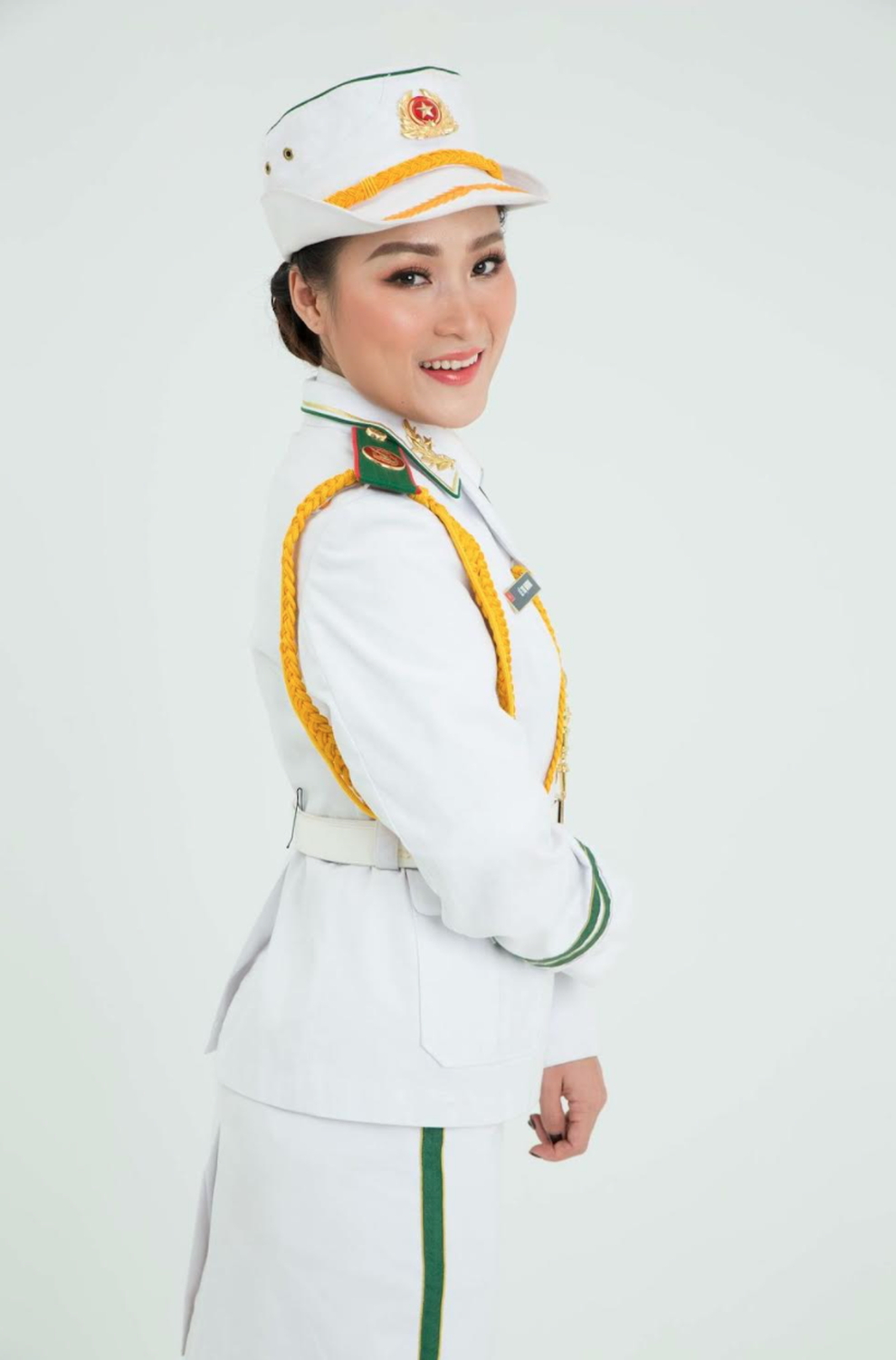Nhạc sĩ Xuân Trí tiếp thêm sức mạnh cho đội ngũ y bác sĩ giữa thời dịch - 2 Nhạc sĩ Xuân Trí tiếp thêm sức mạnh cho đội ngũ y bác sĩ giữa thời dịch - 2