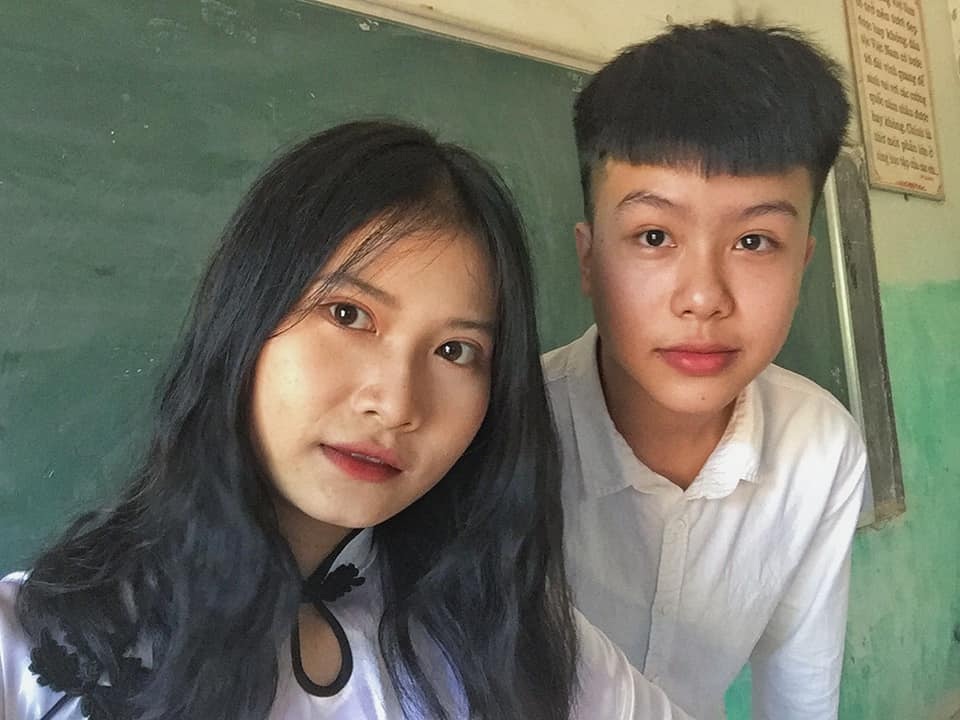Nữ sinh xinh đẹp huyện biên giới đạt 29,75 điểm xét tuyển đại học - 4 Nữ sinh xinh đẹp huyện biên giới đạt 29,75 điểm xét tuyển đại học - 4