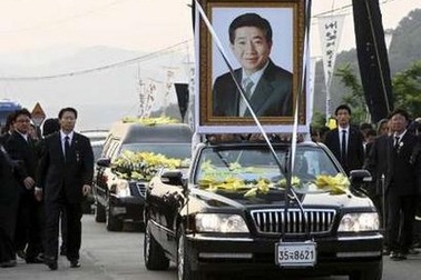 Chùm ảnh: Hàn Quốc chuẩn bị tang lễ cho cựu tổng thống Roh Moo-hyun 