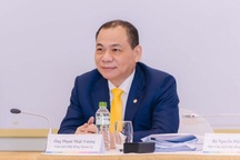 Ông Phạm Nhật Vượng bán cổ phiếu Vingroup để góp vốn vào công ty điện