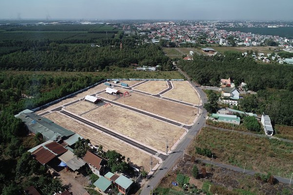 Bát nháo sang nhượng đất dựa hơi sân bay Long Thành - 1 Bát nháo sang nhượng đất dựa hơi sân bay Long Thành - 1