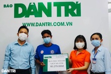 Bé mồ côi mẹ theo cha bán vé số được bạn đọc giúp đỡ hơn 80 triệu đồng