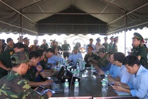 Có tới 56 người trên con tàu bị lật giữa sông Hàn