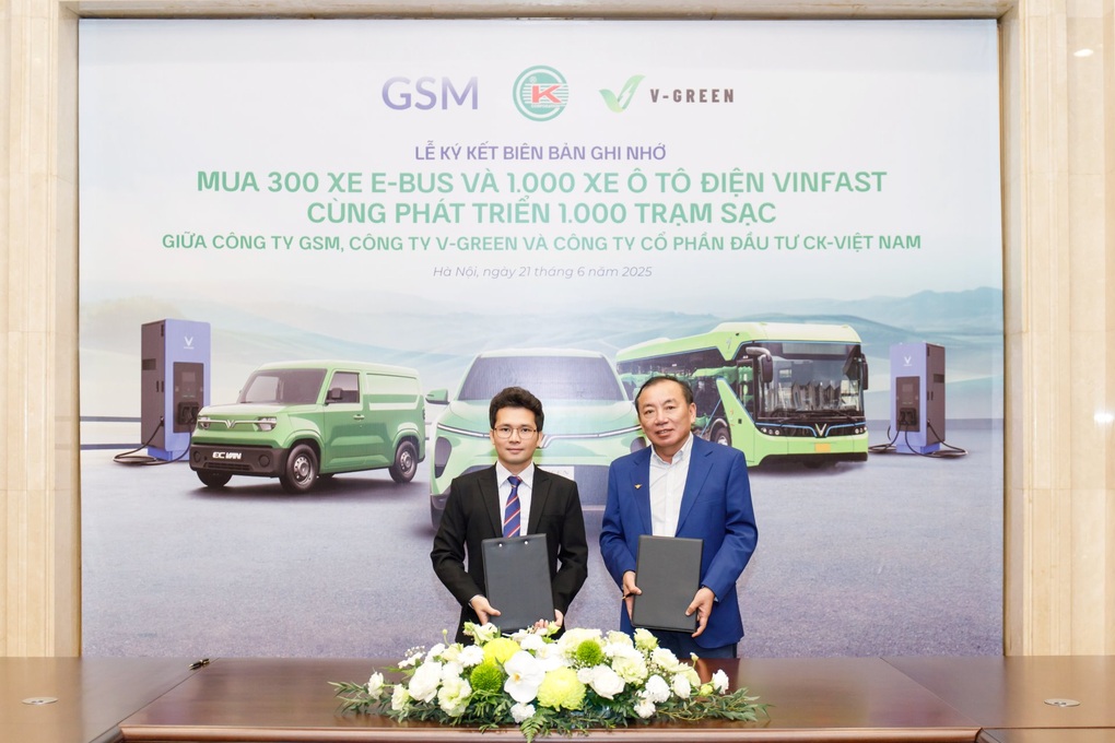 Xanh SM, V-Green và CK Việt Nam hợp tác “điện hóa giao thông” Nghệ An