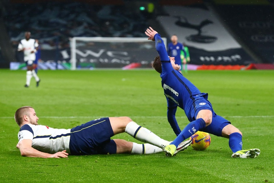 Dier hóa tội đồ, Tottenham ôm hận trước Chelsea - 6 Dier hóa tội đồ, Tottenham ôm hận trước Chelsea - 6