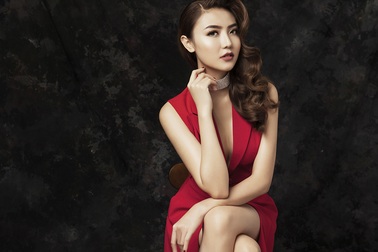 Hoa hậu Ngọc Duyên tiết lộ quá khứ nghèo khổ trong ngôi nhà dột nát