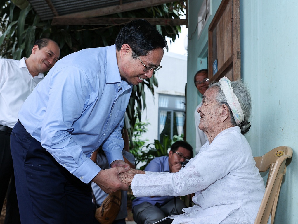 Quan điểm, chỉ dẫn của Chủ tịch Hồ Chí Minh về công tác tuyên truyền, vận động quần chúng nhân dân - Một số vấn đề đặt ra đối với việc vận dụng, phát triển trong kỷ nguyên mới của đất nước - 1 Quan điểm, chỉ dẫn của Chủ tịch Hồ Chí Minh về công tác tuyên truyền, vận động quần chúng nhân dân - Một số vấn đề đặt ra đối với việc vận dụng, phát triển trong kỷ nguyên mới của đất nước - 1