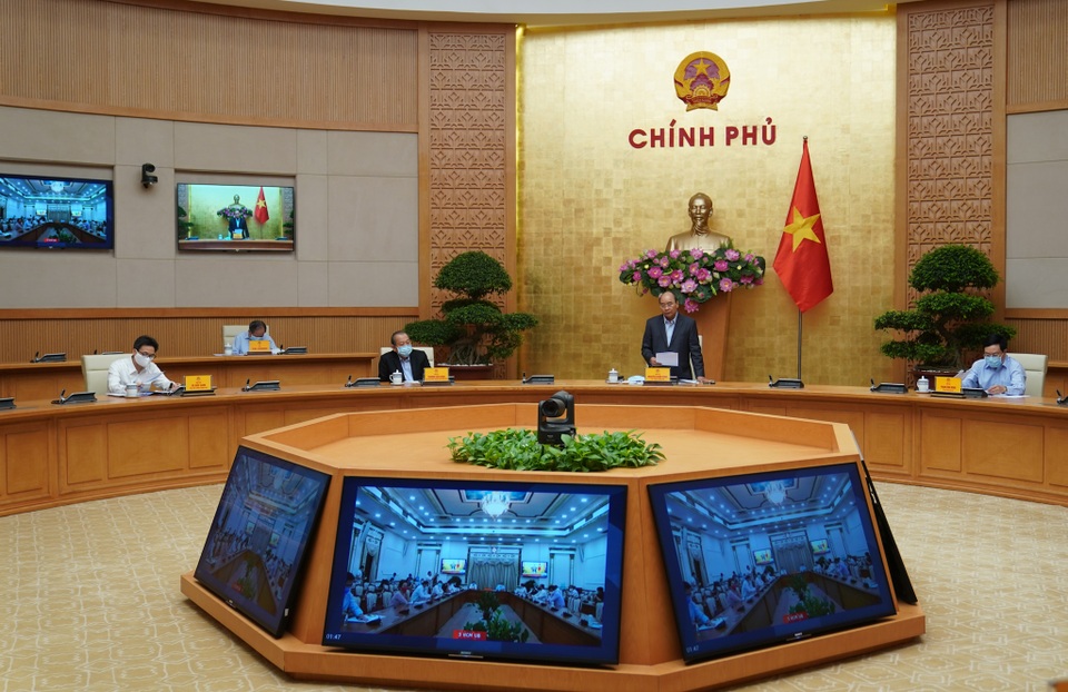 Tạm dừng dịch vụ xổ số, hạn chế chuyến bay từ Hà Nội, TPHCM - 1 Tạm dừng dịch vụ xổ số, hạn chế chuyến bay từ Hà Nội, TPHCM - 1
