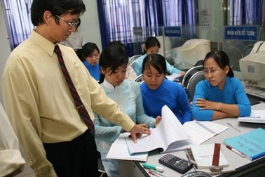 Điều kiện xét tuyển giáo viên THPT?