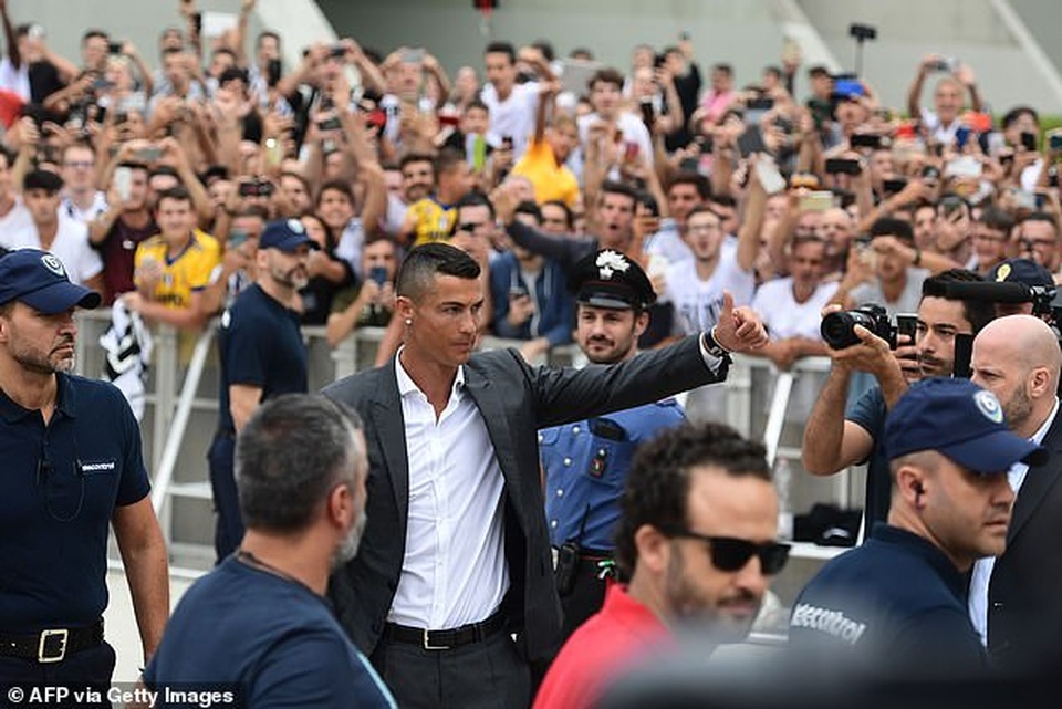 5 lý do khiến Ronaldo không đến Real Madrid và ở lại Juventus - 2 5 lý do khiến Ronaldo không đến Real Madrid và ở lại Juventus - 2
