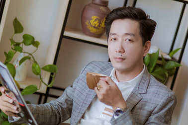 Thầy giáo Tin học trở thành "idol" TikTok nhờ những bài giảng cuốn hút