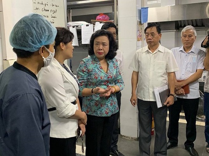 Hà Nội: Chuẩn bị từ 5-10 giường bệnh chất lượng cao tại mỗi bệnh viện - Ảnh 1. Hà Nội: Chuẩn bị từ 5-10 giường bệnh chất lượng cao tại mỗi bệnh viện - Ảnh 1.