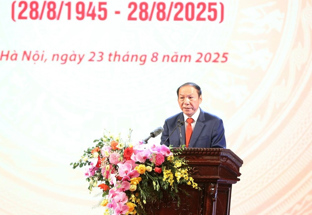 Tổng Bí thư Tô Lâm trao Huân chương Lao động hạng Nhất cho Bộ Văn hoá - 2 Tổng Bí thư Tô Lâm trao Huân chương Lao động hạng Nhất cho Bộ Văn hoá - 2