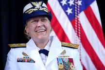 "Bóng hồng" đầu tiên trong lịch sử trở thành tư lệnh quân chủng Mỹ