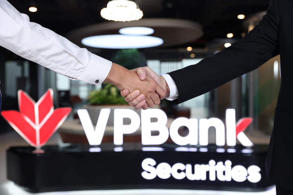 VPBank đẩy mạnh cộng hưởng hệ sinh thái và bổ sung hai mảnh ghép mới - 2 VPBank đẩy mạnh cộng hưởng hệ sinh thái và bổ sung hai mảnh ghép mới - 2