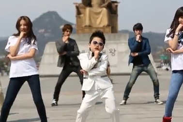 “Psy nhí” cũng tung clip “nhái” Gentleman 