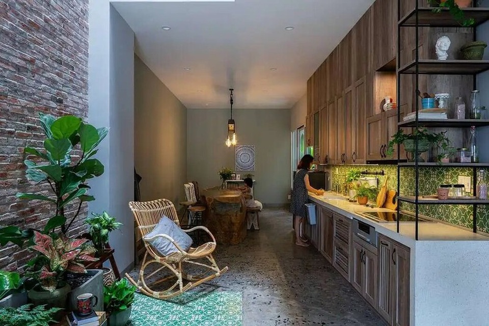 Ngôi nhà 3 tầng mộc mạc giữa lòng đô thị - 5 Ngôi nhà 3 tầng mộc mạc giữa lòng đô thị - 5