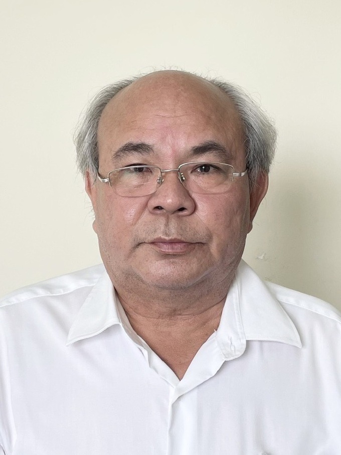 Ông Hoa Công Hậu