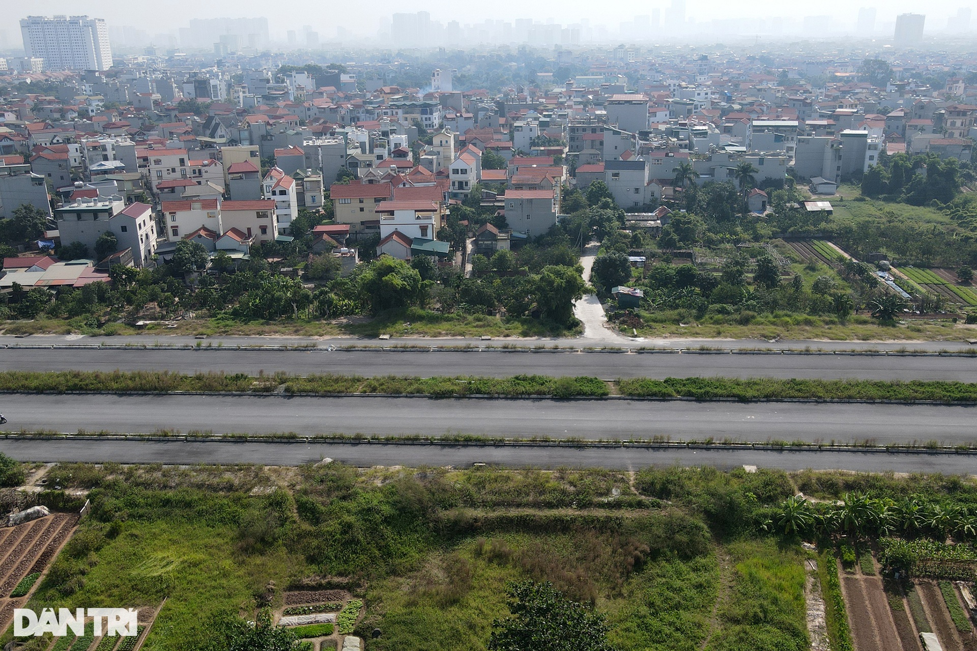 Hà Nội: Đường vành đai 3,5 hơn 1.000 tỷ đồng thi công ì ạch, chậm tiến độ - 2 Hà Nội: Đường vành đai 3,5 hơn 1.000 tỷ đồng thi công ì ạch, chậm tiến độ - 2