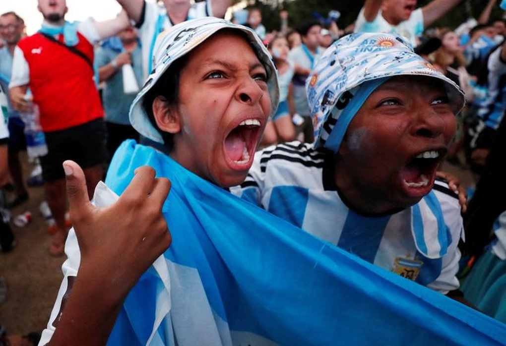 Chùm ảnh World Cup 2022: Nụ cười và những giọt nước mắt - 4 Chùm ảnh World Cup 2022: Nụ cười và những giọt nước mắt - 4