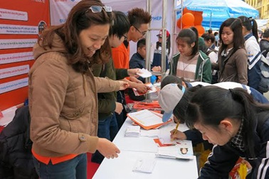 Sinh viên nước ngoài khuấy động Ngày hội Tư vấn Tuyển sinh 2014
