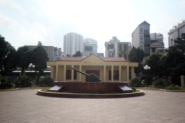 Sở VH&TT yêu cầu sớm trả lời báo chí vụ di tích pháo đài Xuân Tảo có nguy cơ thành phế tích!