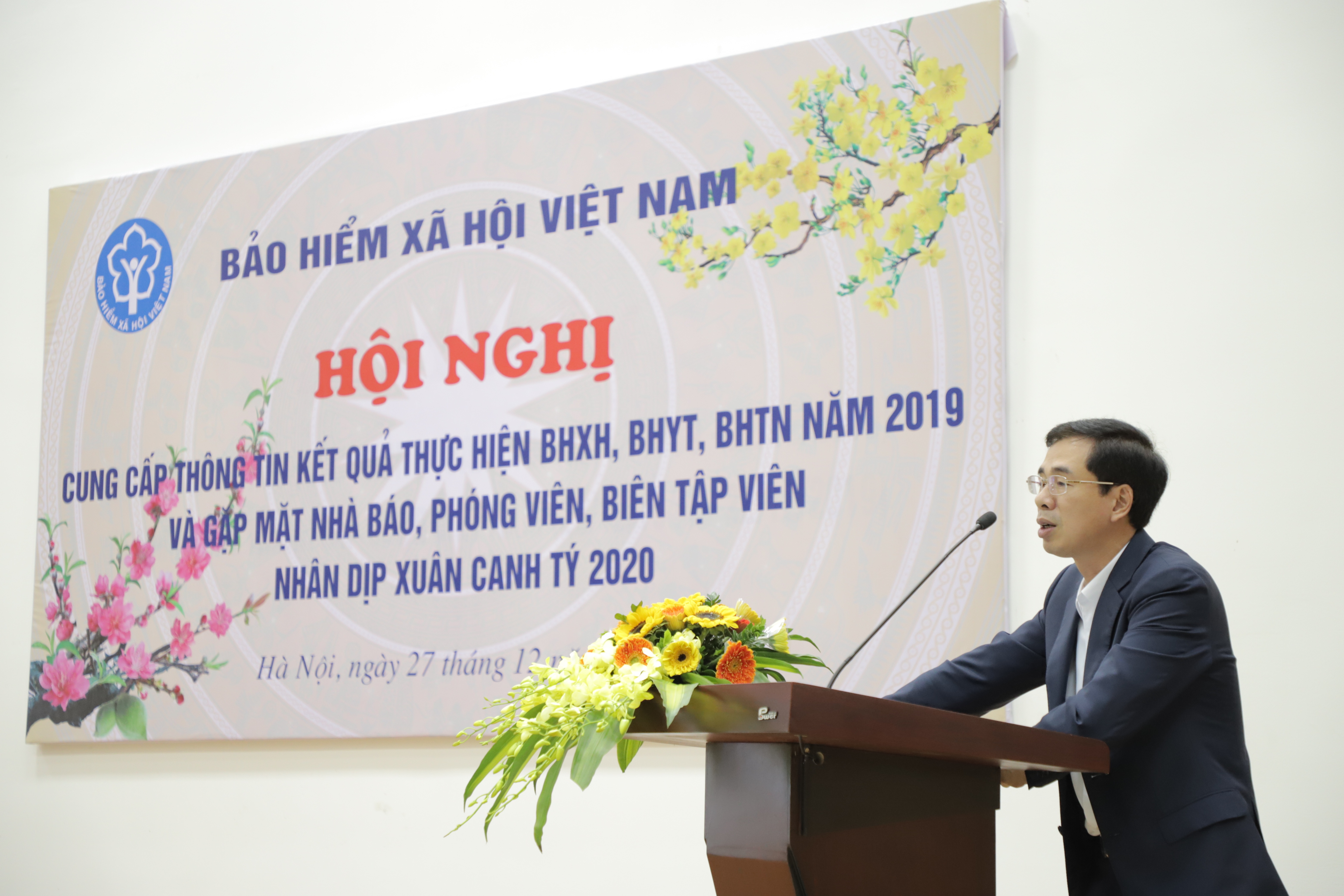 Năm 2019: Hơn 280.000 người tham gia BHXH tự nguyện, bằng kết quả 10 năm trước - 2 Năm 2019: Hơn 280.000 người tham gia BHXH tự nguyện, bằng kết quả 10 năm trước - 2