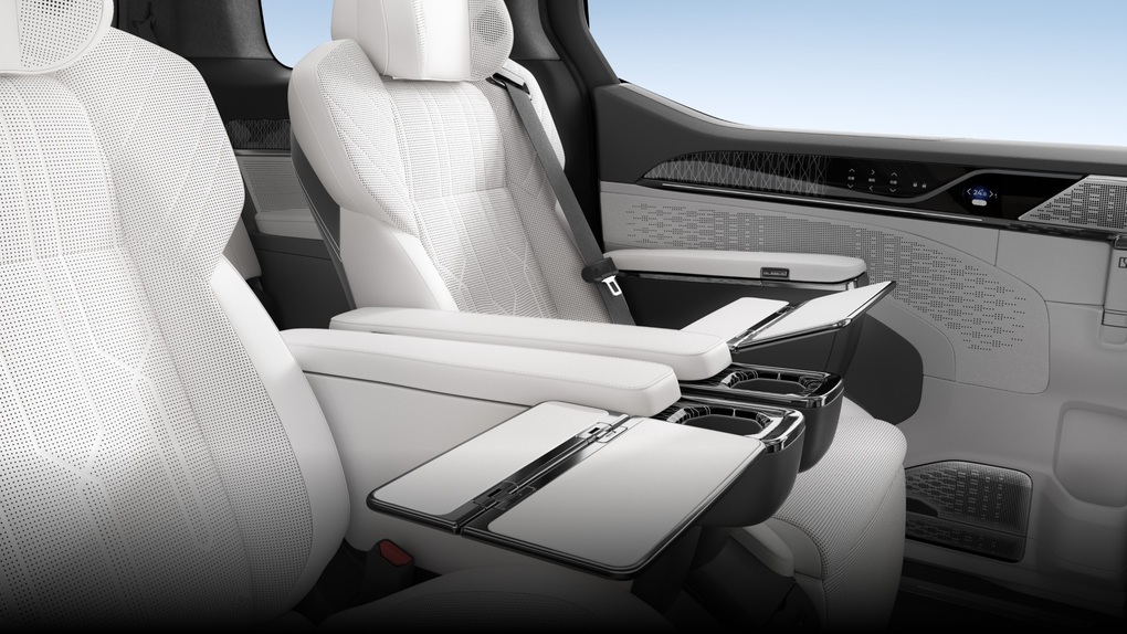 Cận cảnh Zeekr 009 - xe điện hạng sang Trung Quốc, cạnh tranh Kia Carnival - 11 Cận cảnh Zeekr 009 - xe điện hạng sang Trung Quốc, cạnh tranh Kia Carnival - 11