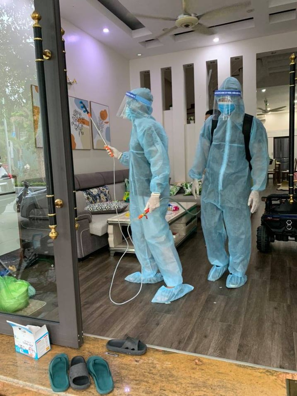 Quảng Ninh tái lập 8 chốt kiểm soát dịch, tài xế thay đổi lộ trình thế nào? - 2 Quảng Ninh tái lập 8 chốt kiểm soát dịch, tài xế thay đổi lộ trình thế nào? - 2