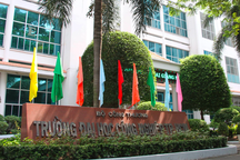 Thêm 1 trường tại TPHCM cho sinh viên nghỉ đến tháng 5 tránh dịch Covid-19