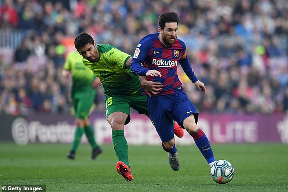 Messi và các cầu thủ Barcelona chưa chấp nhận giảm lương - 1 Messi và các cầu thủ Barcelona chưa chấp nhận giảm lương - 1