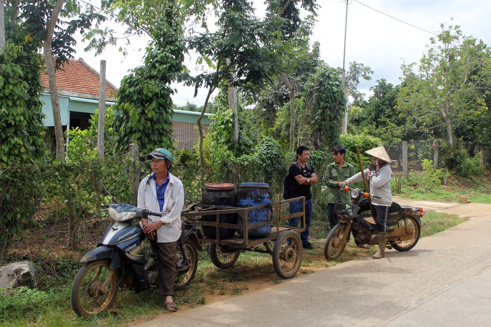 Phú Yên: Dân khổ sở bỏ nhà đi tránh mùi hôi khủng khiếp từ nhà máy cao su - 1 Phú Yên: Dân khổ sở bỏ nhà đi tránh mùi hôi khủng khiếp từ nhà máy cao su - 1